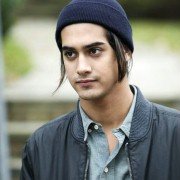 Twisted - galeria zdjęć - filmweb