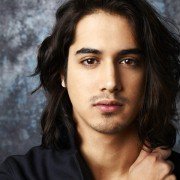 Twisted - galeria zdjęć - filmweb