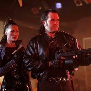 Body Armour - galeria zdjęć - filmweb