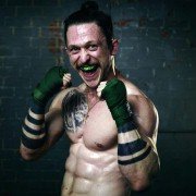 Kingdom - galeria zdjęć - filmweb