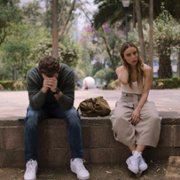 Życie singla - galeria zdjęć - filmweb