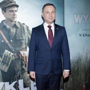 Wyklęty - galeria zdjęć - filmweb