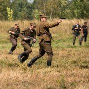 Wyklęty - galeria zdjęć - filmweb