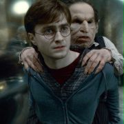 Warwick Davis w Harry Potter i Insygnia Śmierci: Część II