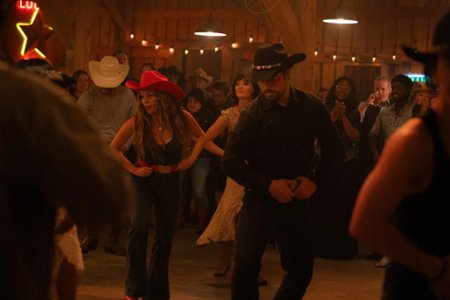 Sezon 2 Odcinek 2 Once a Con a Time in the West
