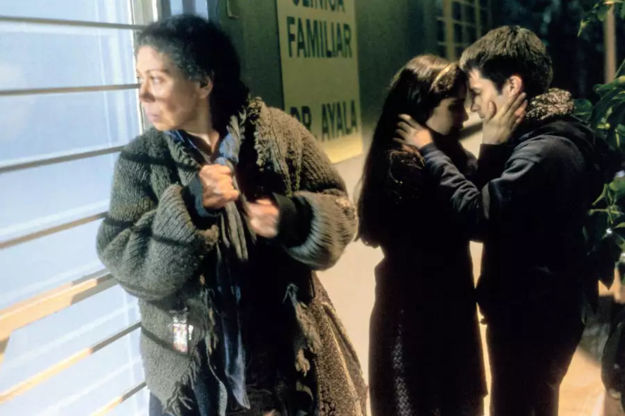 Zbrodnia Ojca Amaro - galeria zdjęć - filmweb