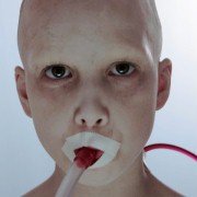 The Divide - galeria zdjęć - filmweb