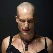 The Divide - galeria zdjęć - filmweb