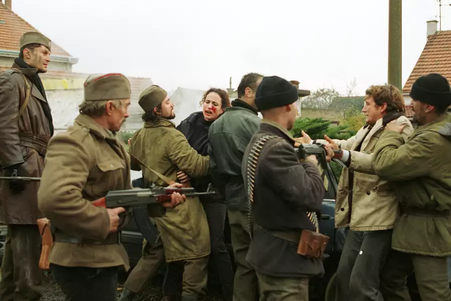 Uciec przed śmiercią - galeria zdjęć - filmweb