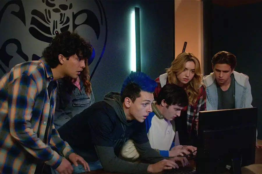 Cobra Kai - galeria zdjęć - filmweb
