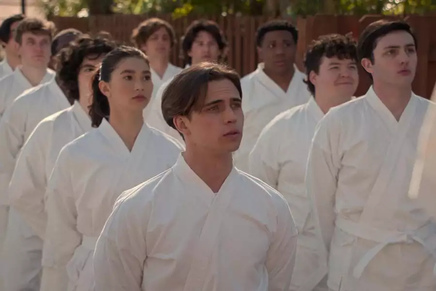 Cobra Kai - galeria zdjęć - filmweb