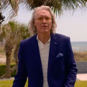 Cobra Kai - galeria zdjęć - filmweb