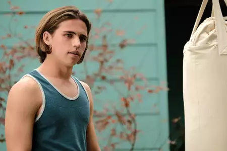 Cobra Kai - galeria zdjęć - filmweb