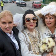 Absolutely Fabulous: The Movie - galeria zdjęć - filmweb