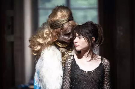 Anna - galeria zdjęć - filmweb