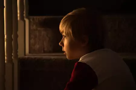 Possessor - galeria zdjęć - filmweb
