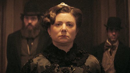 Sezon 1 Odcinek 7 Le complot