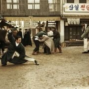 Da-jji-ma-wa Li - Ak-in-i-yeo Ji-ok-haeng Geub-haeng-yeol-cha-leul Ta-ra - galeria zdjęć - filmweb