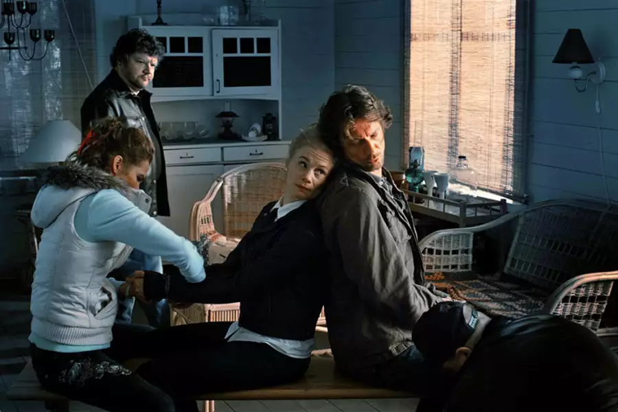 Vares: Gadzina - galeria zdjęć - filmweb