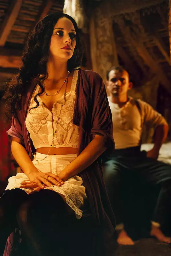 Bardzo długie zaręczyny - galeria zdjęć - filmweb