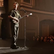 Kompletnie nieznany - galeria zdjęć - filmweb