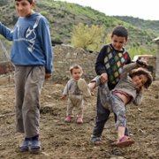Honeyland - galeria zdjęć - filmweb