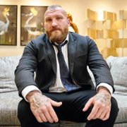 Twist - galeria zdjęć - filmweb
