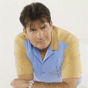 Two and a Half Men - galeria zdjęć - filmweb