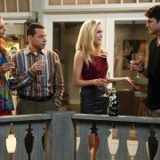 Two and a Half Men - galeria zdjęć - filmweb