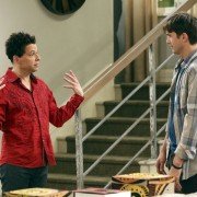 Two and a Half Men - galeria zdjęć - filmweb