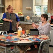 Two and a Half Men - galeria zdjęć - filmweb