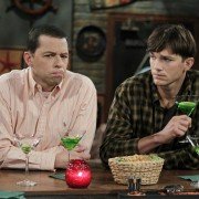 Two and a Half Men - galeria zdjęć - filmweb