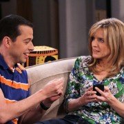 Two and a Half Men - galeria zdjęć - filmweb