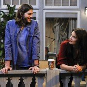 Two and a Half Men - galeria zdjęć - filmweb