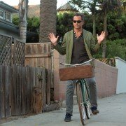 Flaked - galeria zdjęć - filmweb