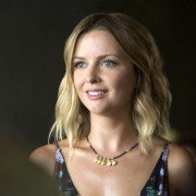 Flaked - galeria zdjęć - filmweb