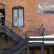 Flaked - galeria zdjęć - filmweb