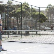 Flaked - galeria zdjęć - filmweb