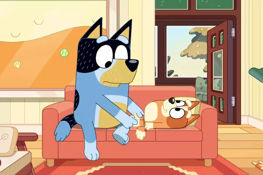 Blue w szortach - galeria zdjęć - filmweb