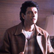 Hideaway - galeria zdjęć - filmweb