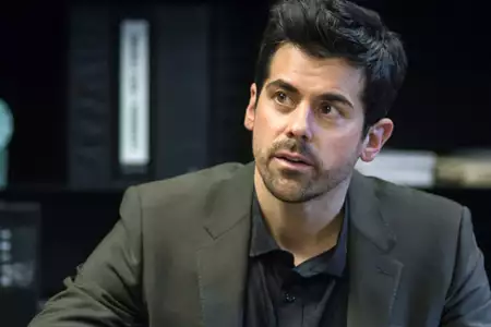 Power - galeria zdjęć - filmweb