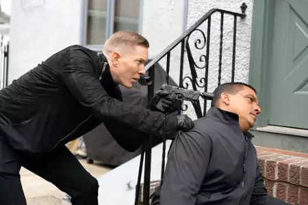 Power - galeria zdjęć - filmweb