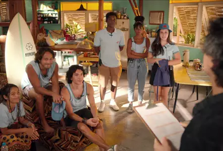 Gorący sezon - galeria zdjęć - filmweb