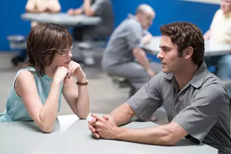 Podły, okrutny, zły - galeria zdjęć - filmweb