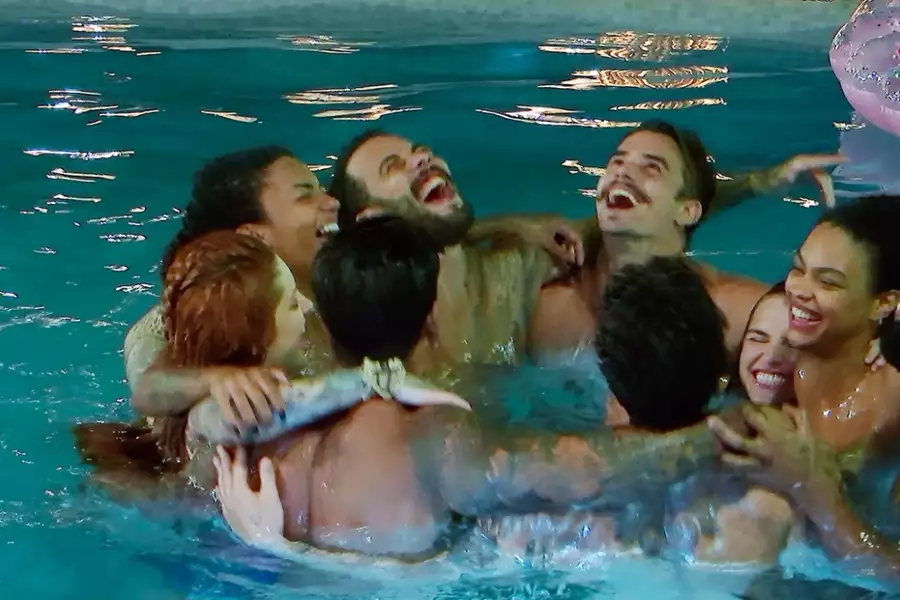 Too Hot to Handle: Brazylia - galeria zdjęć - filmweb