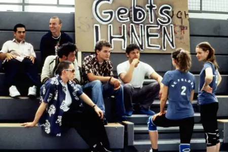 Dziewczyny, dziewczyny - galeria zdjęć - filmweb
