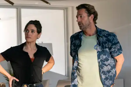 RJ Decker - galeria zdjęć - filmweb
