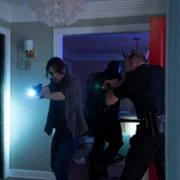 RJ Decker - galeria zdjęć - filmweb