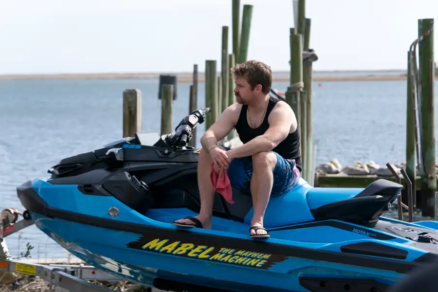 RJ Decker - galeria zdjęć - filmweb