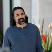 RJ Decker - galeria zdjęć - filmweb